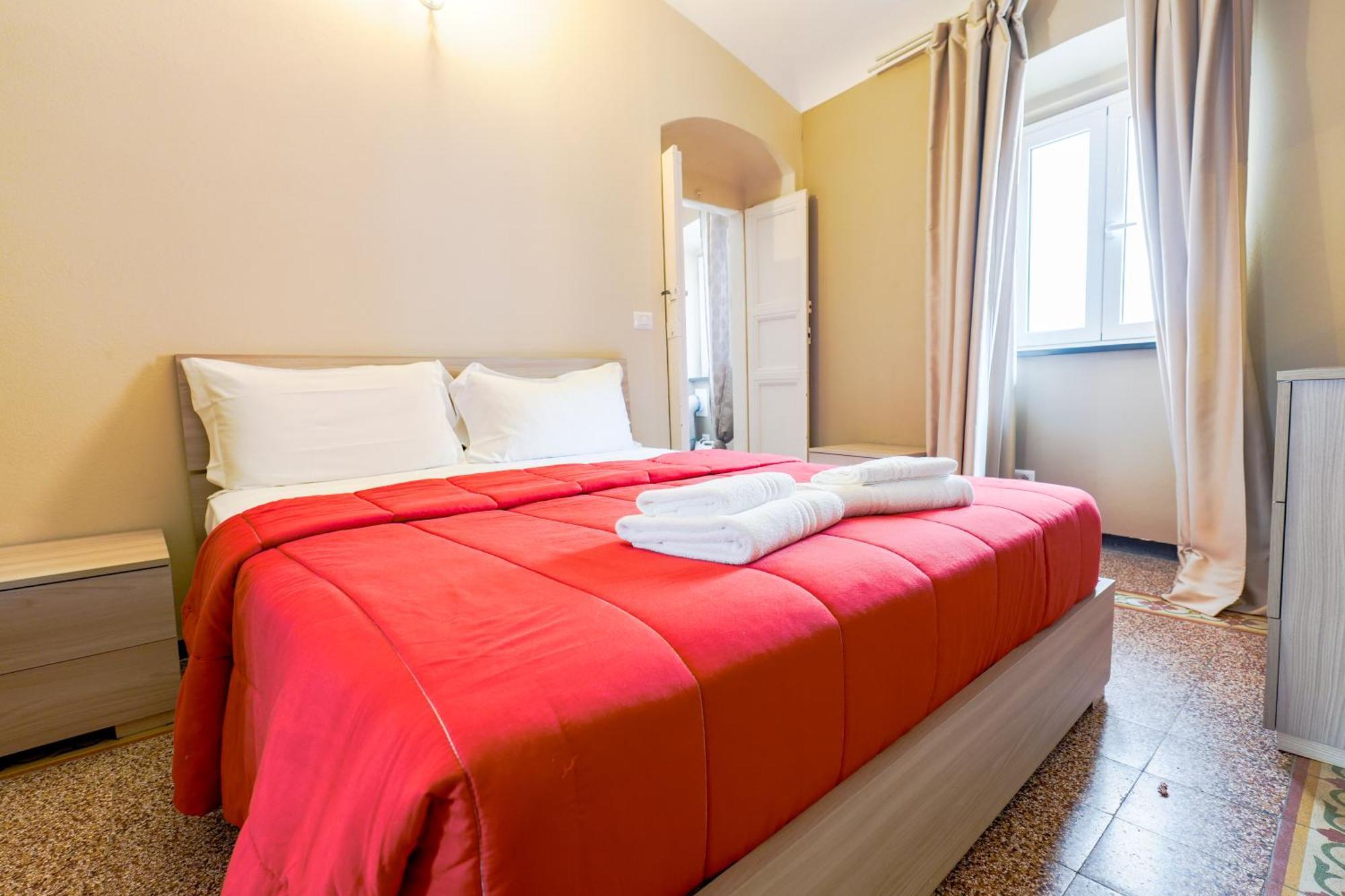 White Lerici Hotel Екстериор снимка